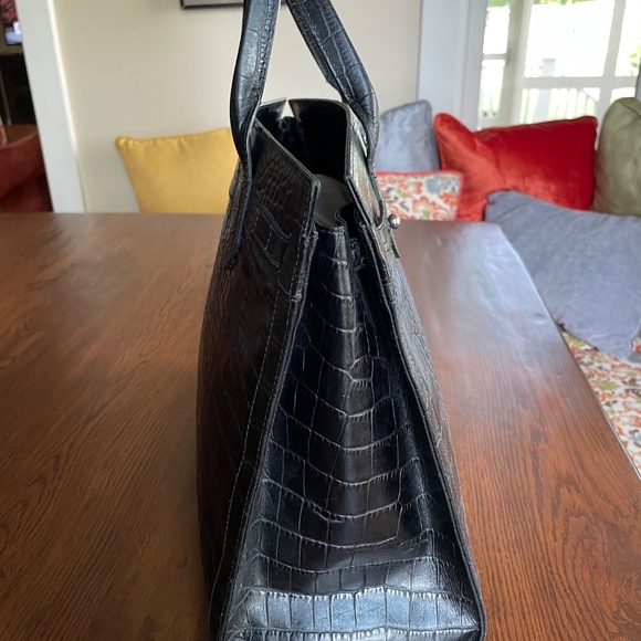 Black Crocodile Print Leather Bag - Picture 13 of 16
